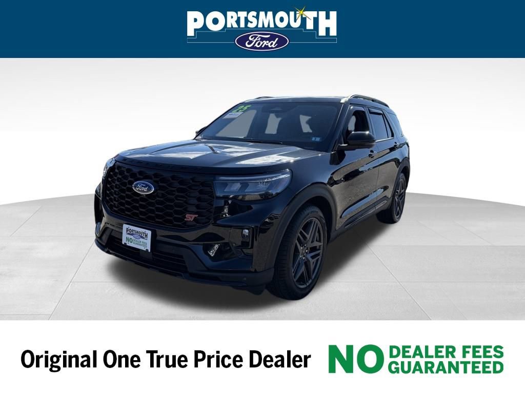 Certified 2025 Ford Explorer ST w/ Sun And Sound Package image 8