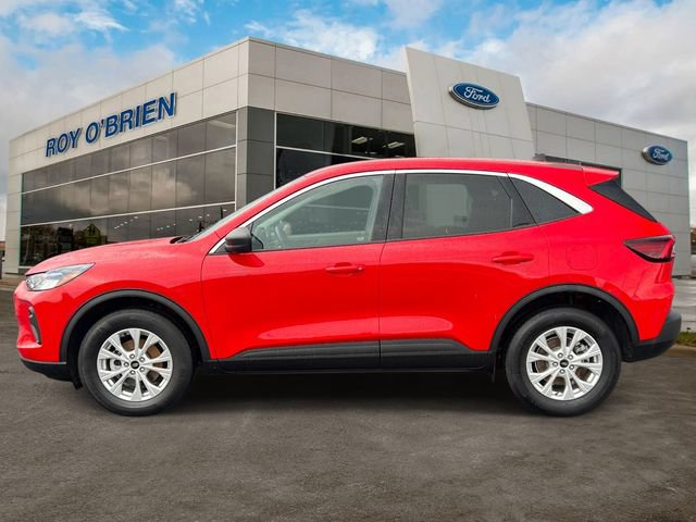 Certified 2024 Ford Escape Active AWD/4WD image 2