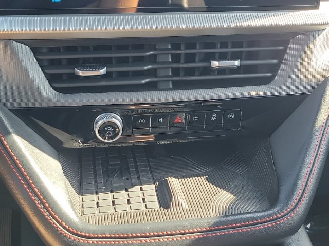 Certified 2025 Ford Explorer ST AWD/4WD image 13