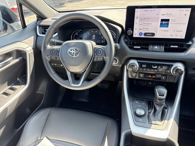 Used 2025 Toyota RAV4 XSE w/ Weather Package AWD/4WD image 12