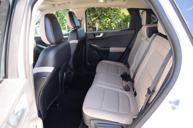 Certified 2020 Ford Escape SEL FWD image 11