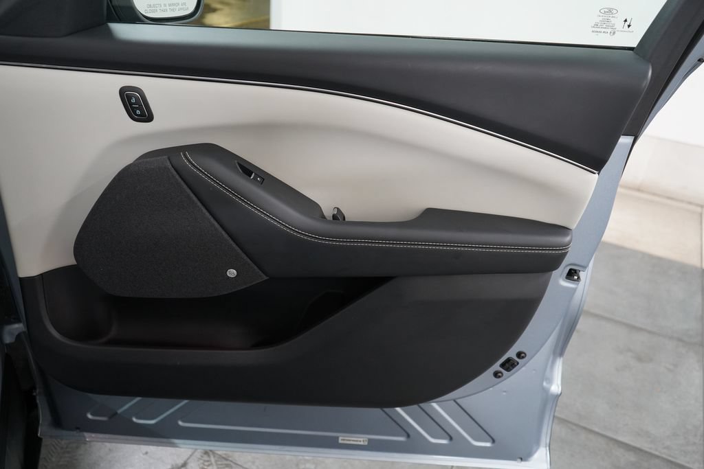 Certified 2022 Ford Mustang Mach-E Premium RWD image 28