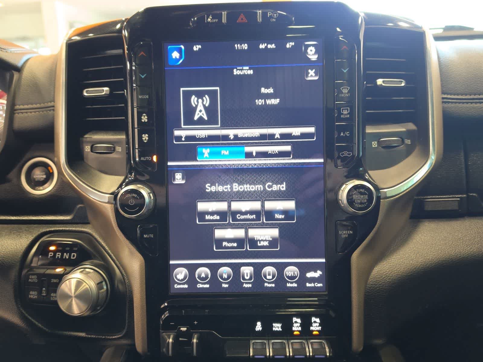Used 2019 RAM 1500 Laramie AWD/4WD image 29