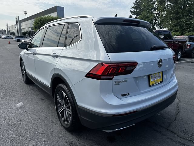 Used 2018 Volkswagen Tiguan SEL AWD/4WD image 7