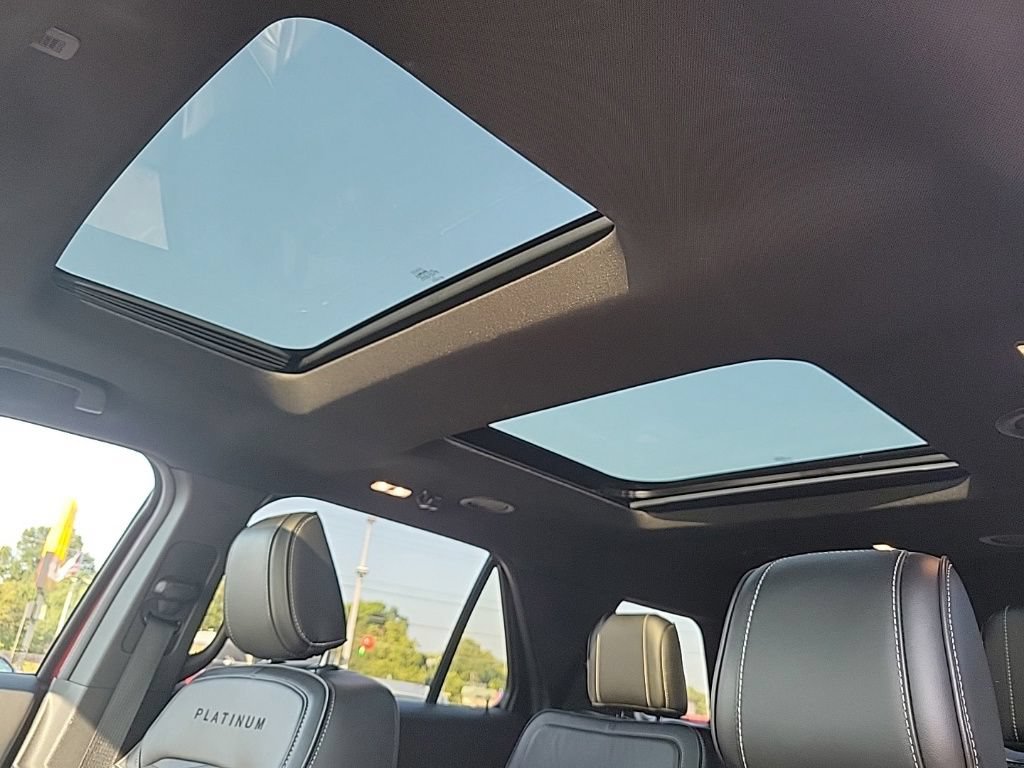 Certified 2019 Ford Explorer Platinum AWD/4WD image 35