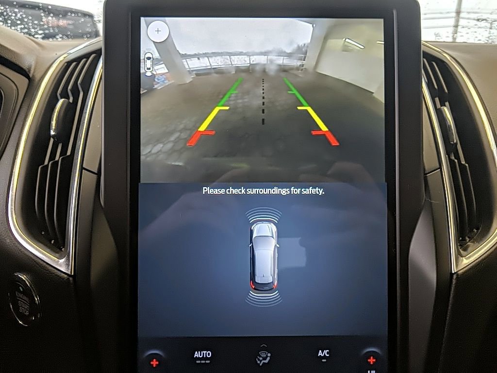 Certified 2024 Ford Edge Titanium w/ Equipment Group 301A image 20