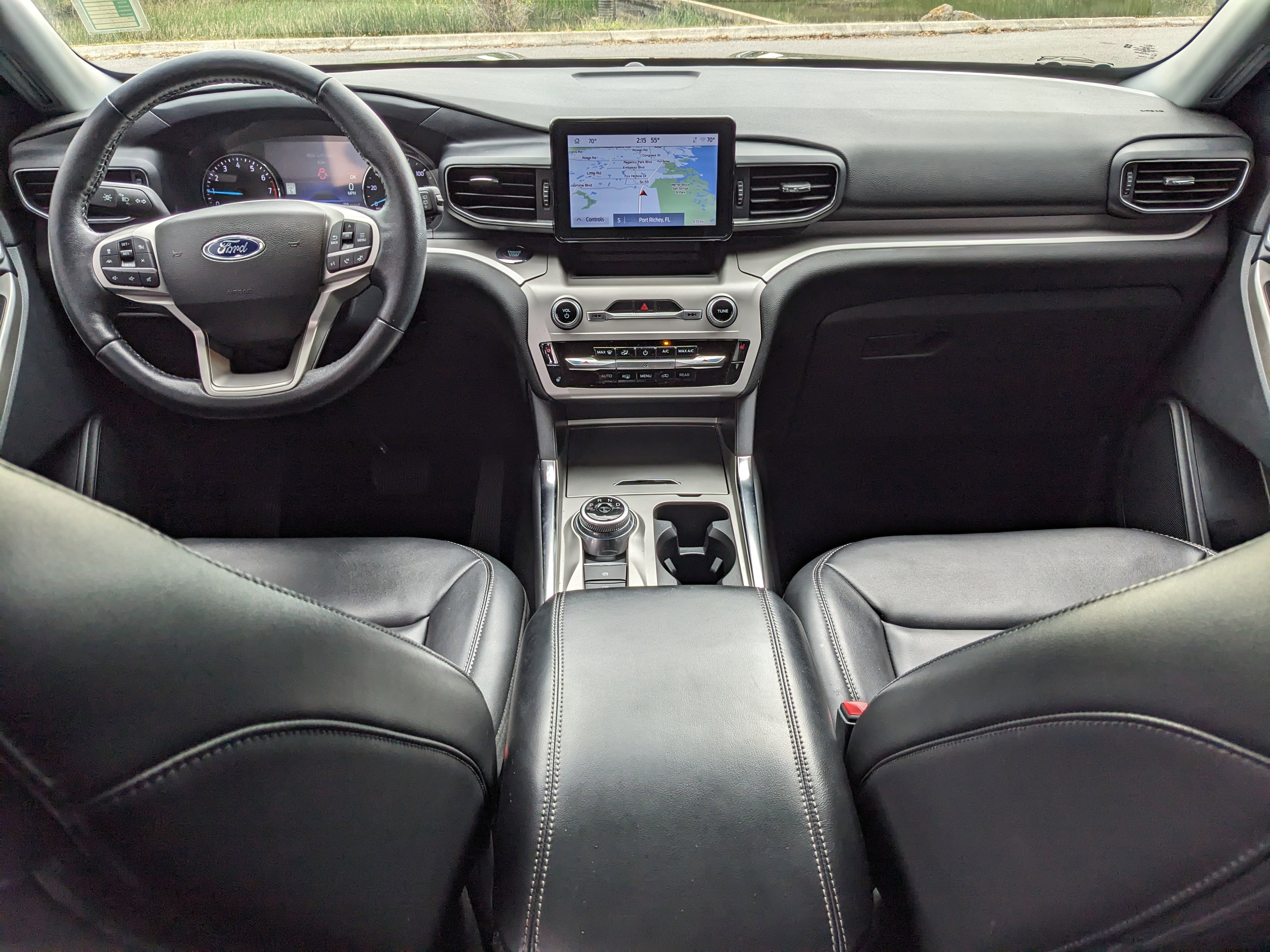 Certified 2022 Ford Explorer XLT w/ Equipment Group 202A image 13