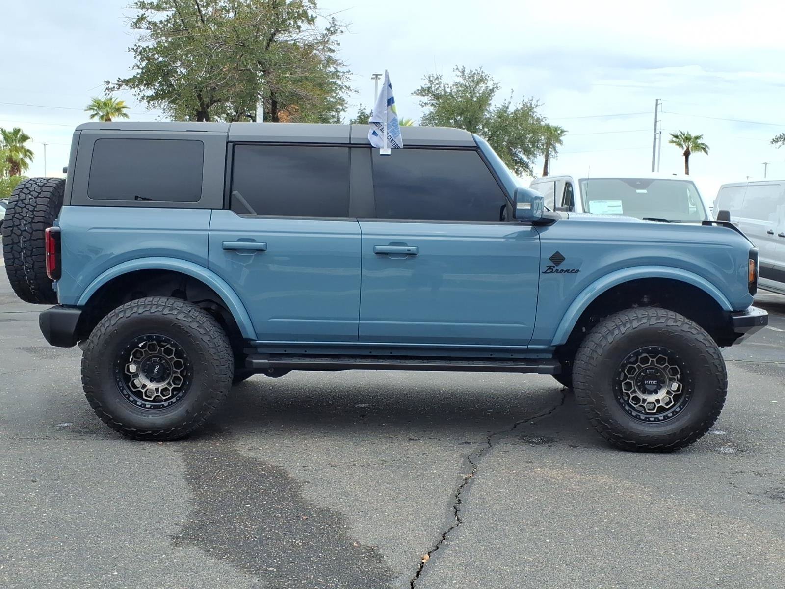Certified 2023 Ford Bronco Outer Banks AWD/4WD image 6