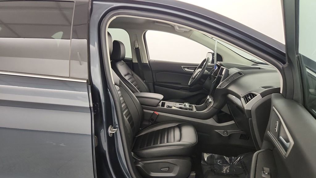 Certified 2023 Ford Edge SEL w/ Convenience Package AWD/4WD image 29