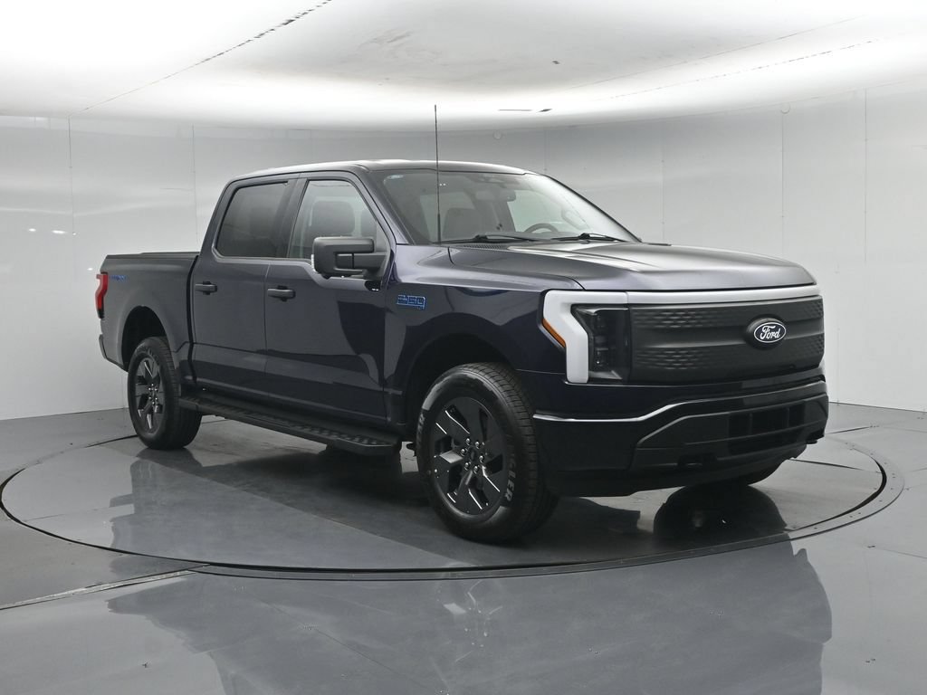 Certified 2024 Ford F150 Lightning XLT AWD/4WD image 59
