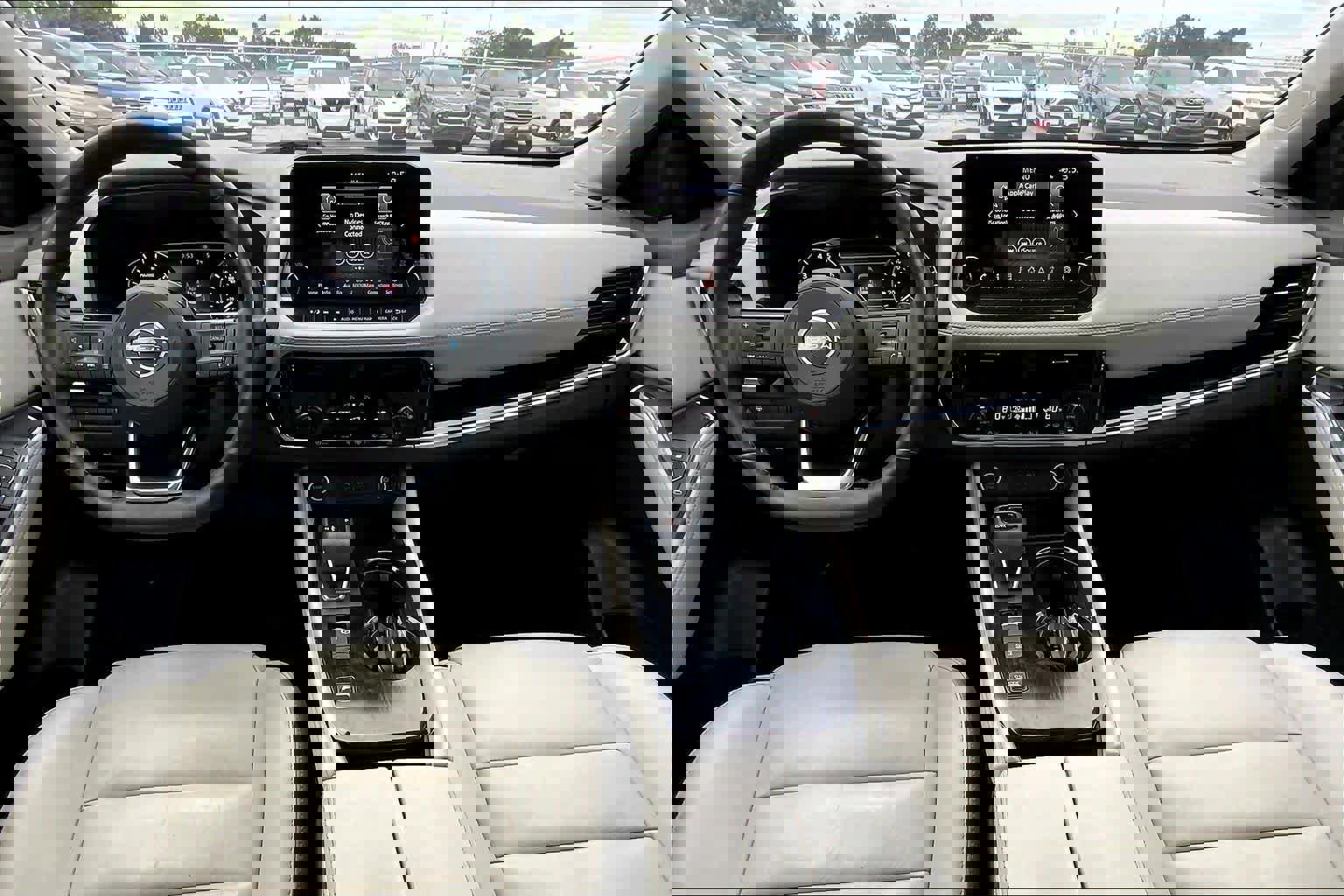 Used 2023 Nissan Rogue SL w/ SL Premium Package image 15