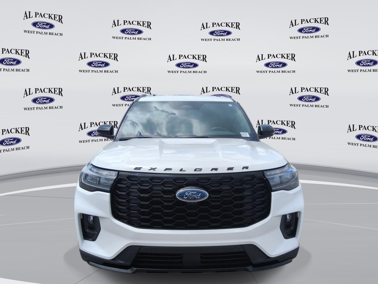 Certified 2025 Ford Explorer ST-Line w/ Premium Package RWD image 8