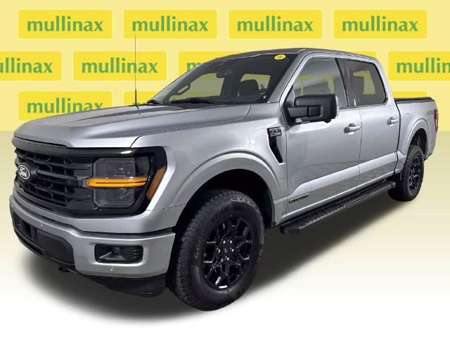 Certified 2025 Ford F150 XLT w/ Equipment Group 302A MID AWD/4WD image 16