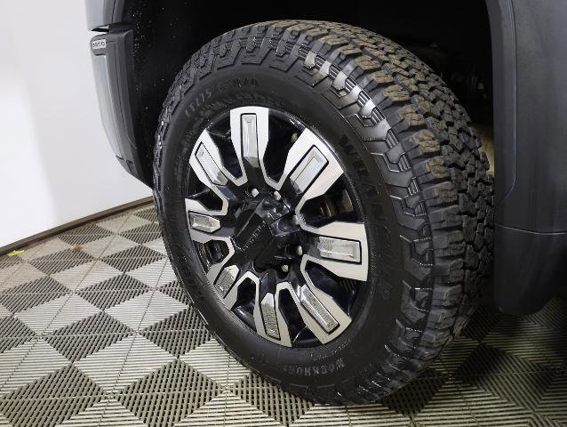 Used 2024 GMC Sierra 3500 Denali w/ Denali Reserve Package image 36