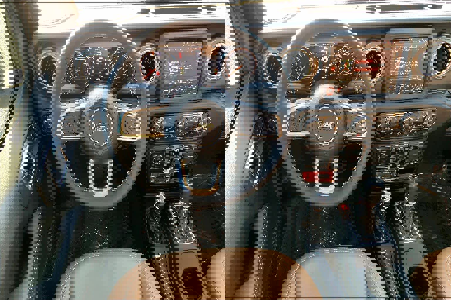 Used 2023 Jeep Gladiator Rubicon w/ LED Lighting Group image 7