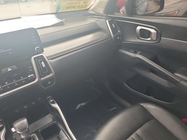 Used 2022 Kia Sorento S w/ Panoramic Sunroof Package FWD image 14