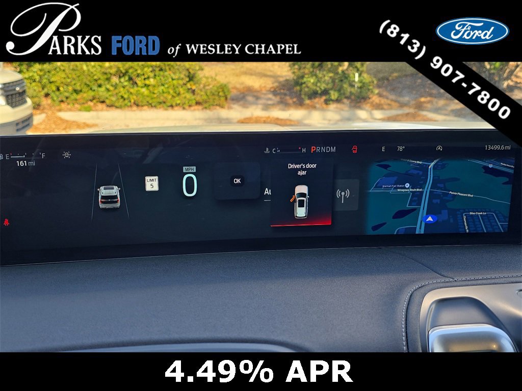 Certified 2025 Ford Expedition Platinum w/ Driver's Package image 32