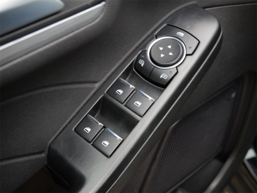 Certified 2024 Ford Escape Platinum image 17