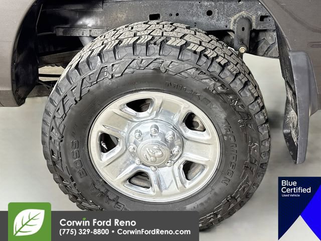 Used 2018 RAM 2500 Tradesman w/ Chrome Appearance Group image 33