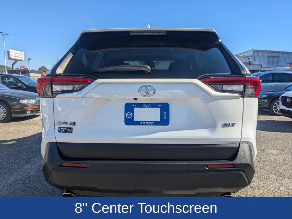 Used 2024 Toyota RAV4 XLE image 5