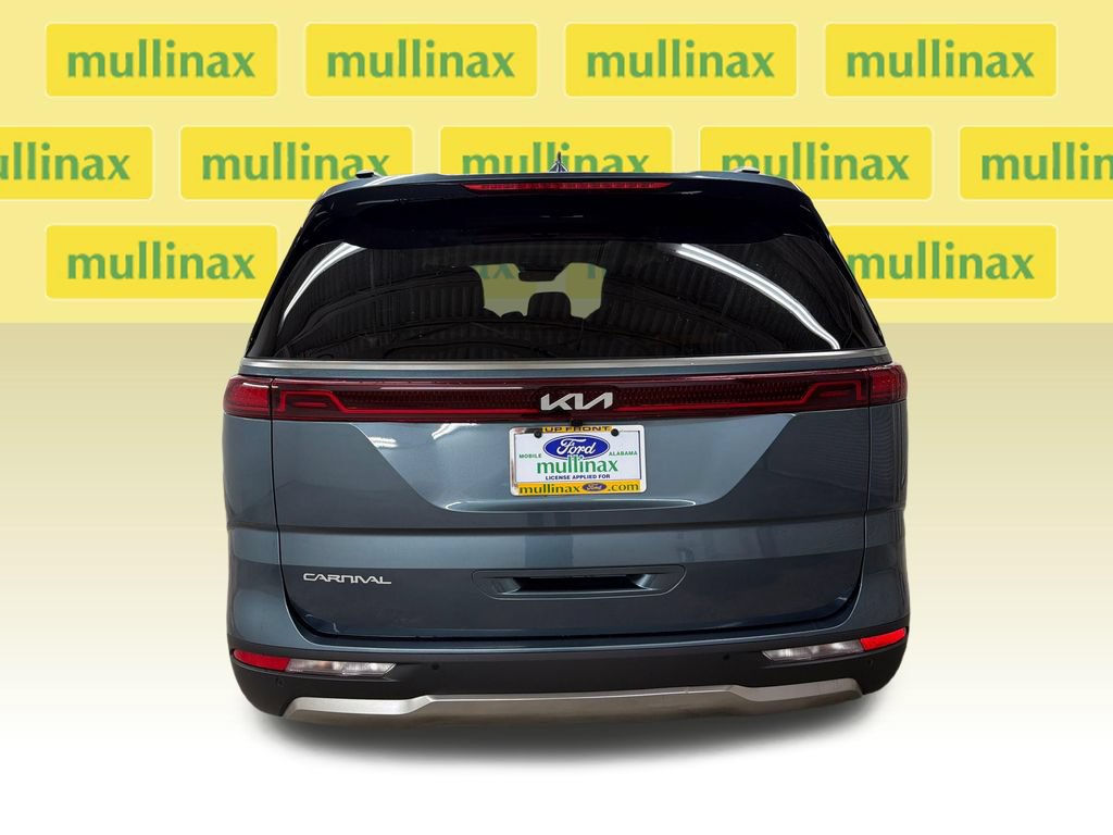 Used 2023 Kia Carnival SX Prestige w/ Paint Protection Package FWD image 7