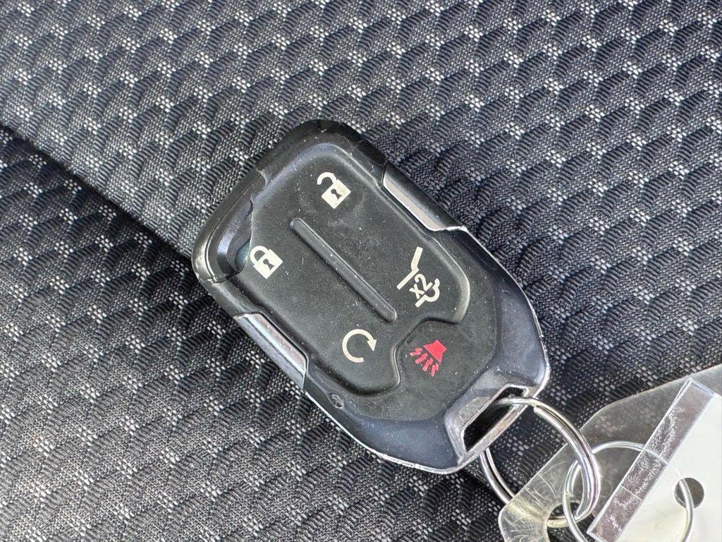 Used 2023 GMC Acadia SLE w/ Driver Convenience Package image 42