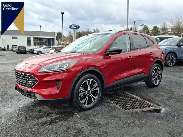 Certified 2022 Ford Escape SE w/ SE Sport Appearance Package image 1