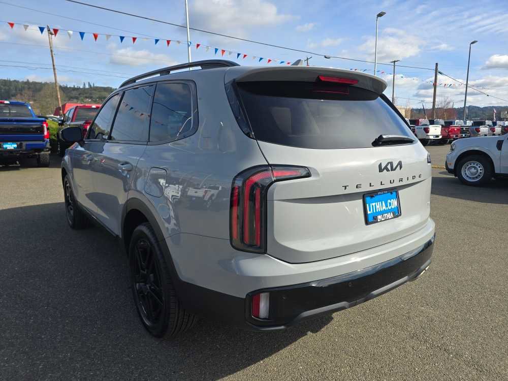 Used 2025 Kia Telluride EX X-Line image 4