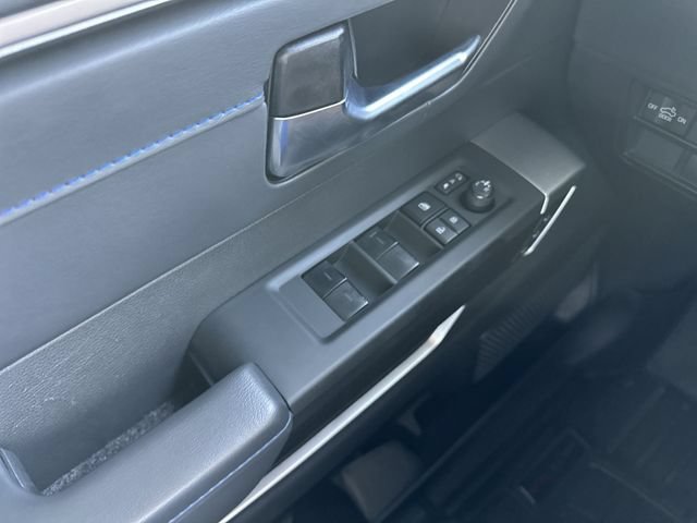 Used 2025 Toyota Tundra Platinum AWD/4WD image 14