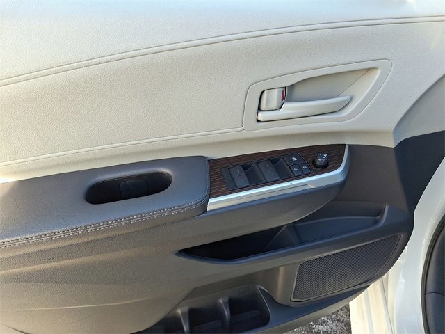 Used 2021 Toyota Sienna LE image 15