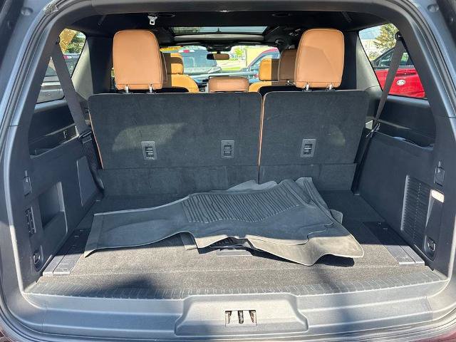 Certified 2023 Ford Expedition Max Platinum AWD/4WD image 6