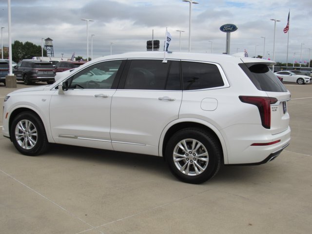 Used 2025 Cadillac XT6 Luxury FWD image 5