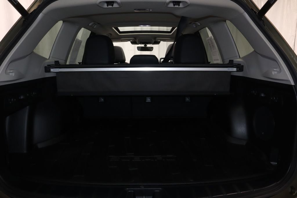 Used 2024 Subaru Forester Limited image 18