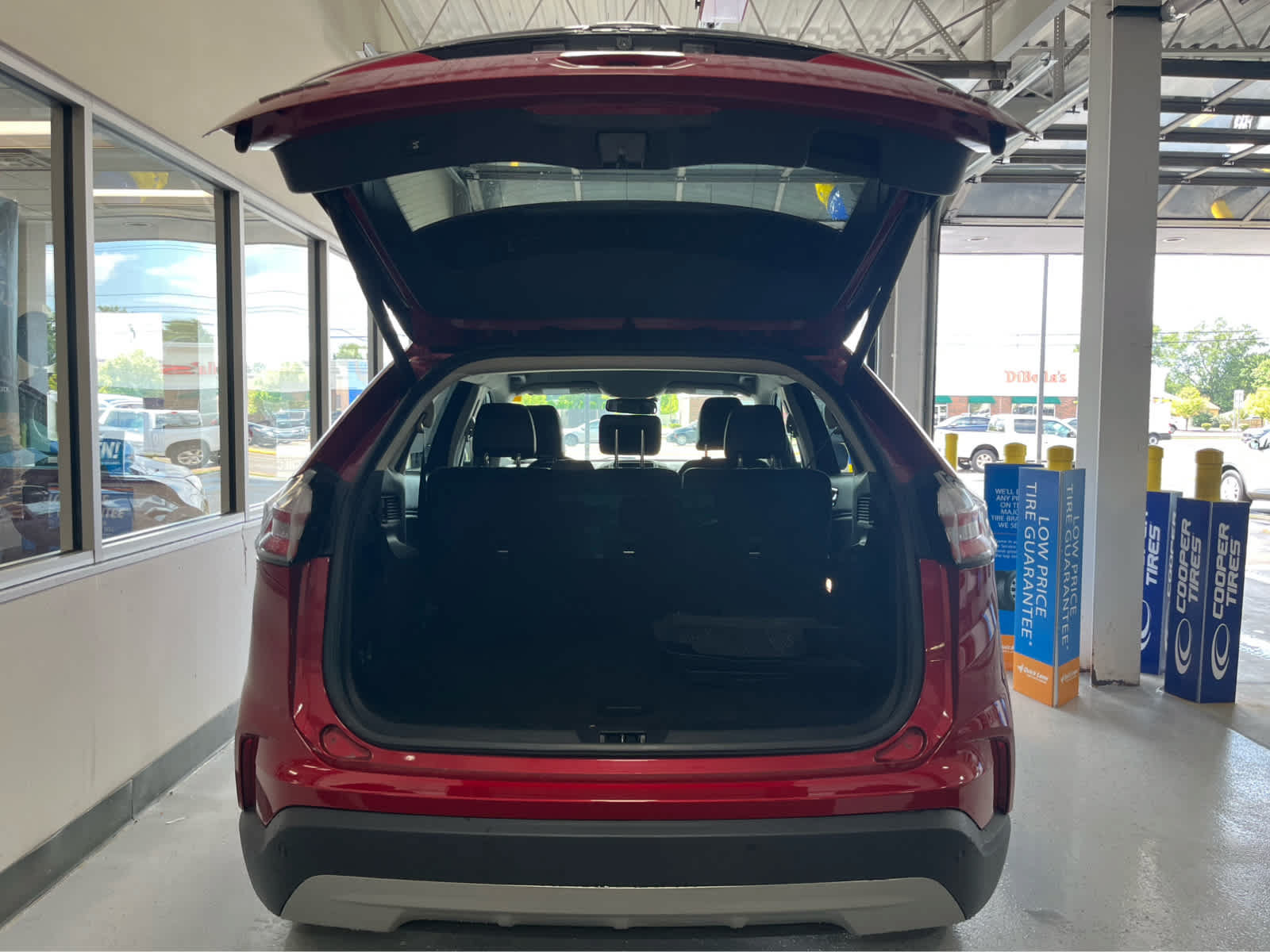 Certified 2024 Ford Edge SEL w/ Convenience Package AWD/4WD image 30
