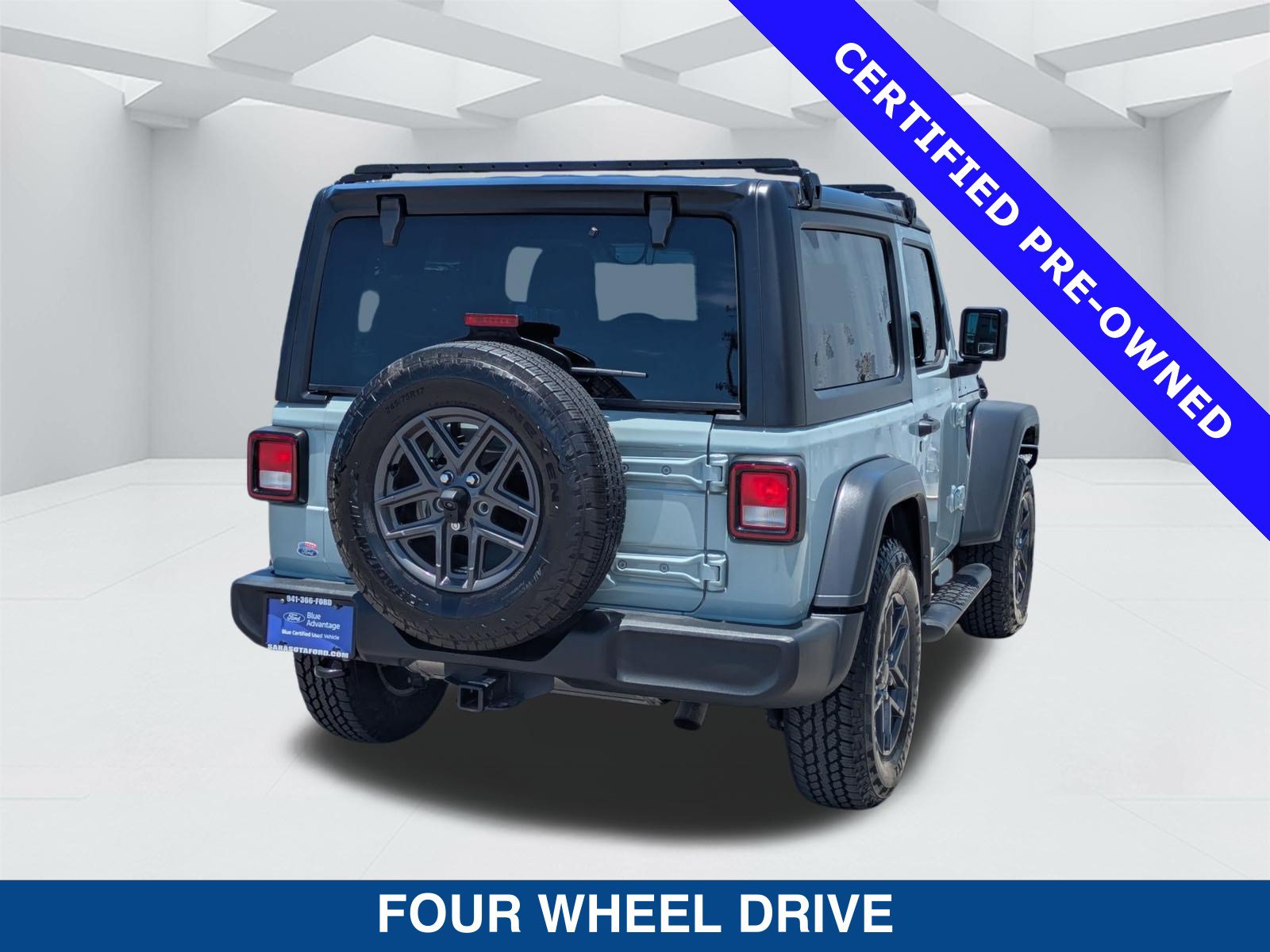 Used 2024 Jeep Wrangler Sport AWD/4WD image 4