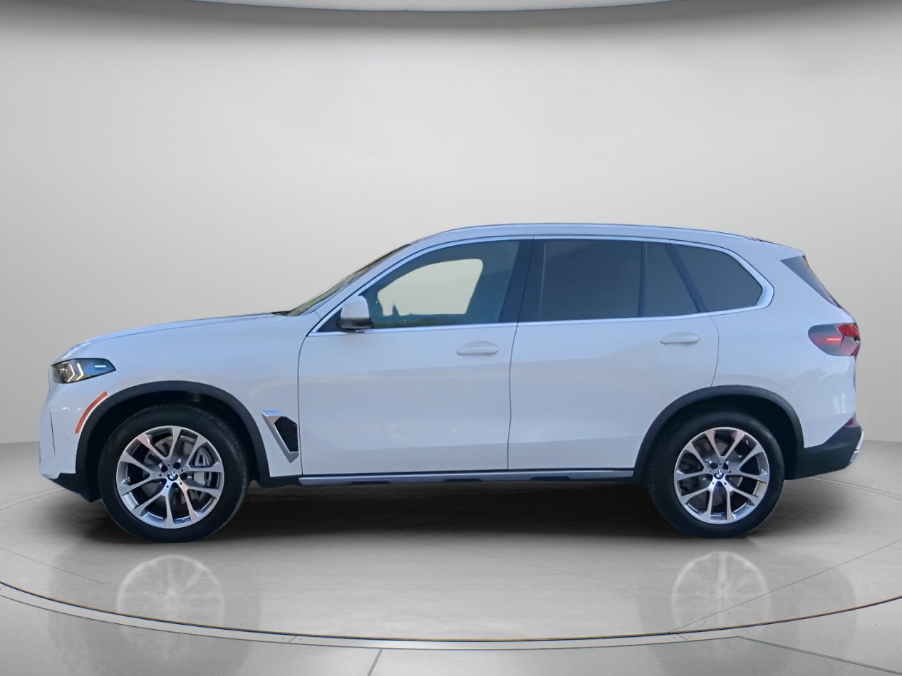 Used 2025 BMW X5 xDrive40i w/ Premium Package AWD/4WD image 13
