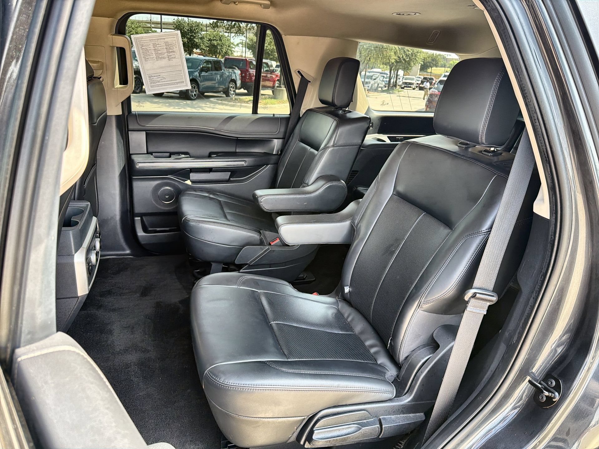 Certified 2022 Ford Expedition XLT RWD image 22