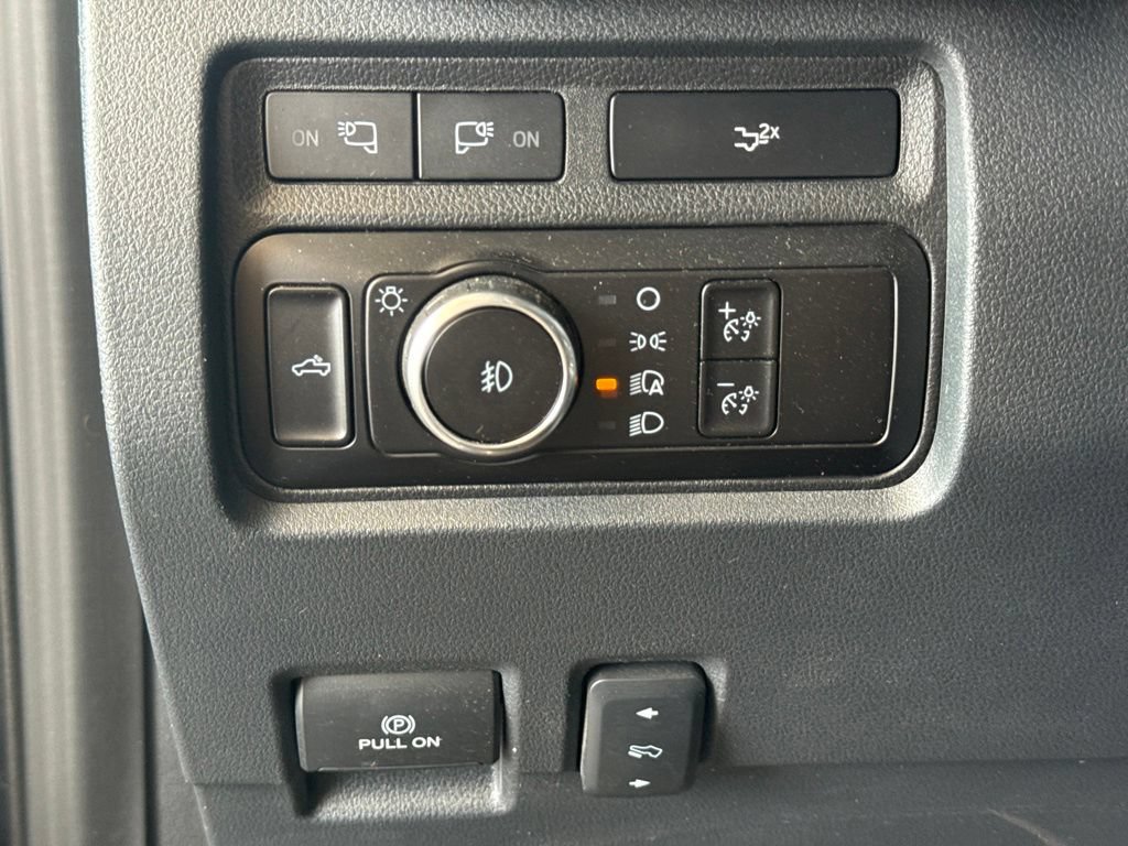 Certified 2023 Ford F250 Lariat w/ Lariat Ultimate Package AWD/4WD image 15