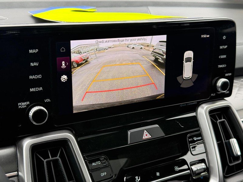 Used 2023 Kia Sorento S w/ Panoramic Sunroof Package image 22