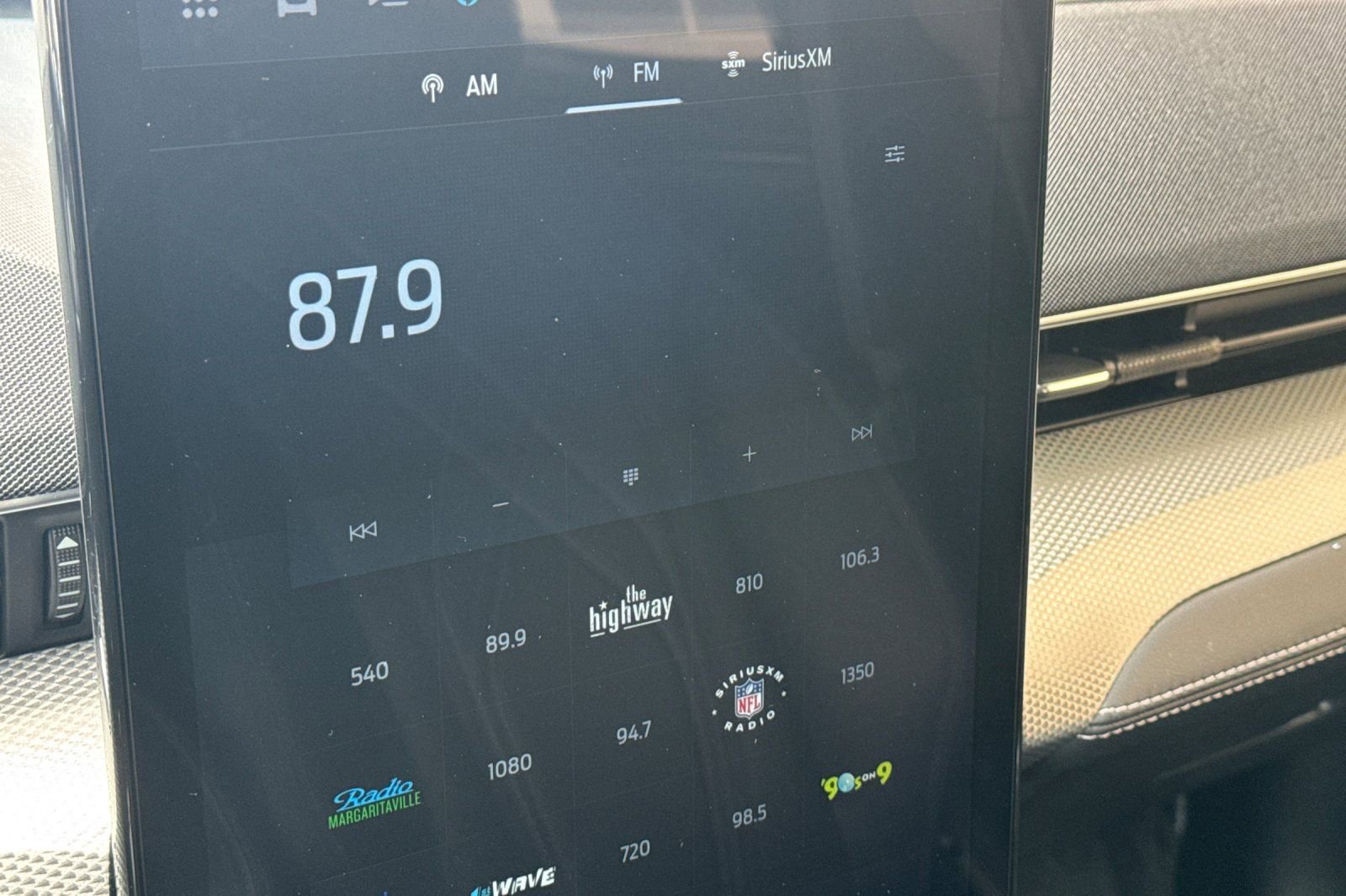 Certified 2023 Ford Mustang Mach-E Select w/ Comfort Package Lite image 19