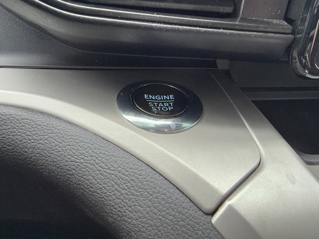 Certified 2022 Ford Explorer XLT RWD image 24