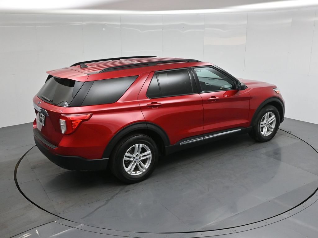 Certified 2023 Ford Explorer XLT RWD image 38