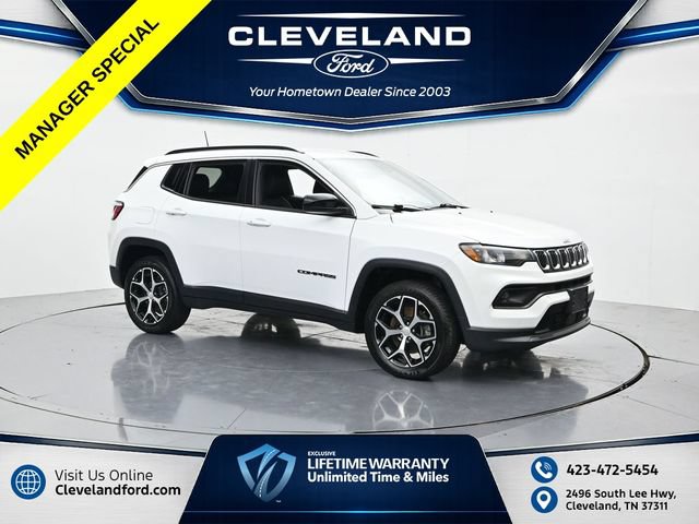 Used 2024 Jeep Compass Latitude