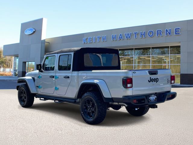 Used 2023 Jeep Gladiator Willys image 4