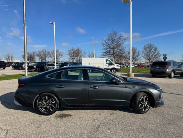 Used 2025 Hyundai Sonata SEL FWD image 10