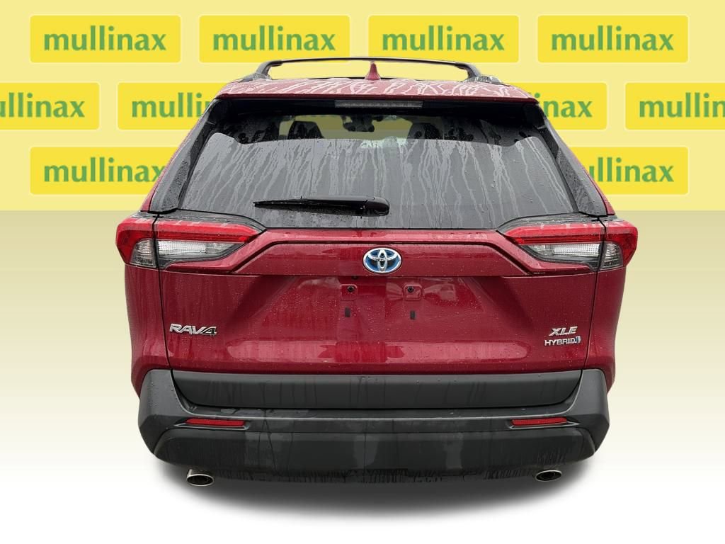 Used 2022 Toyota RAV4 XLE Premium image 31