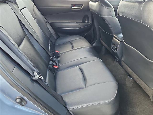 Used 2022 Toyota Corolla Cross XLE w/ Convenience Package FWD image 20