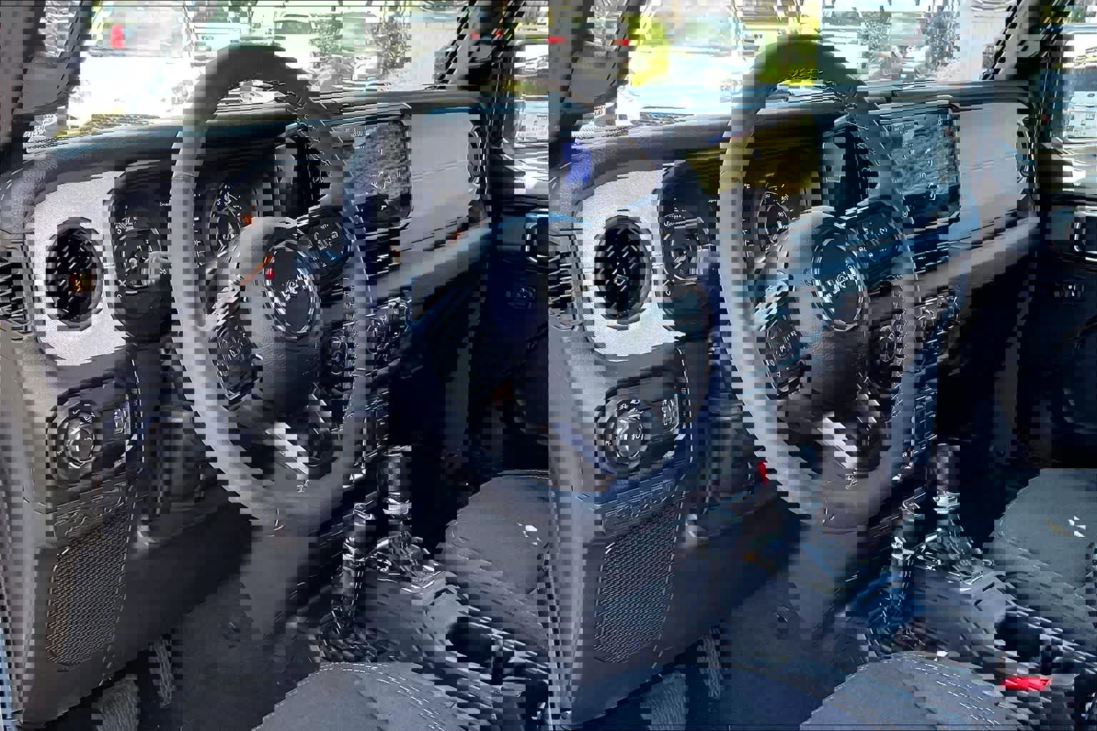 Used 2024 Jeep Wrangler Sport S AWD/4WD image 8