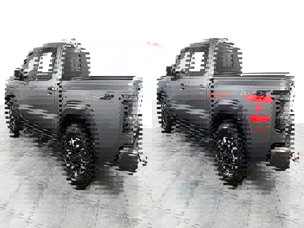 Used 2023 Nissan Frontier PRO-4X w/ Pro Convenience Package image 4