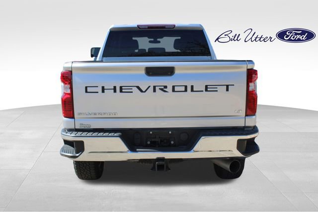 Used 2023 Chevrolet Silverado 2500 LT w/ Convenience Package image 4